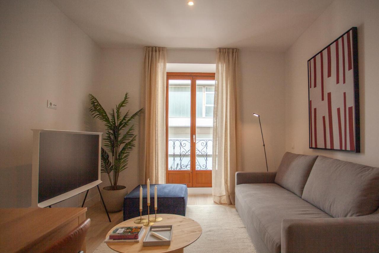 Apartment In Chamberi Мадрид Екстериор снимка