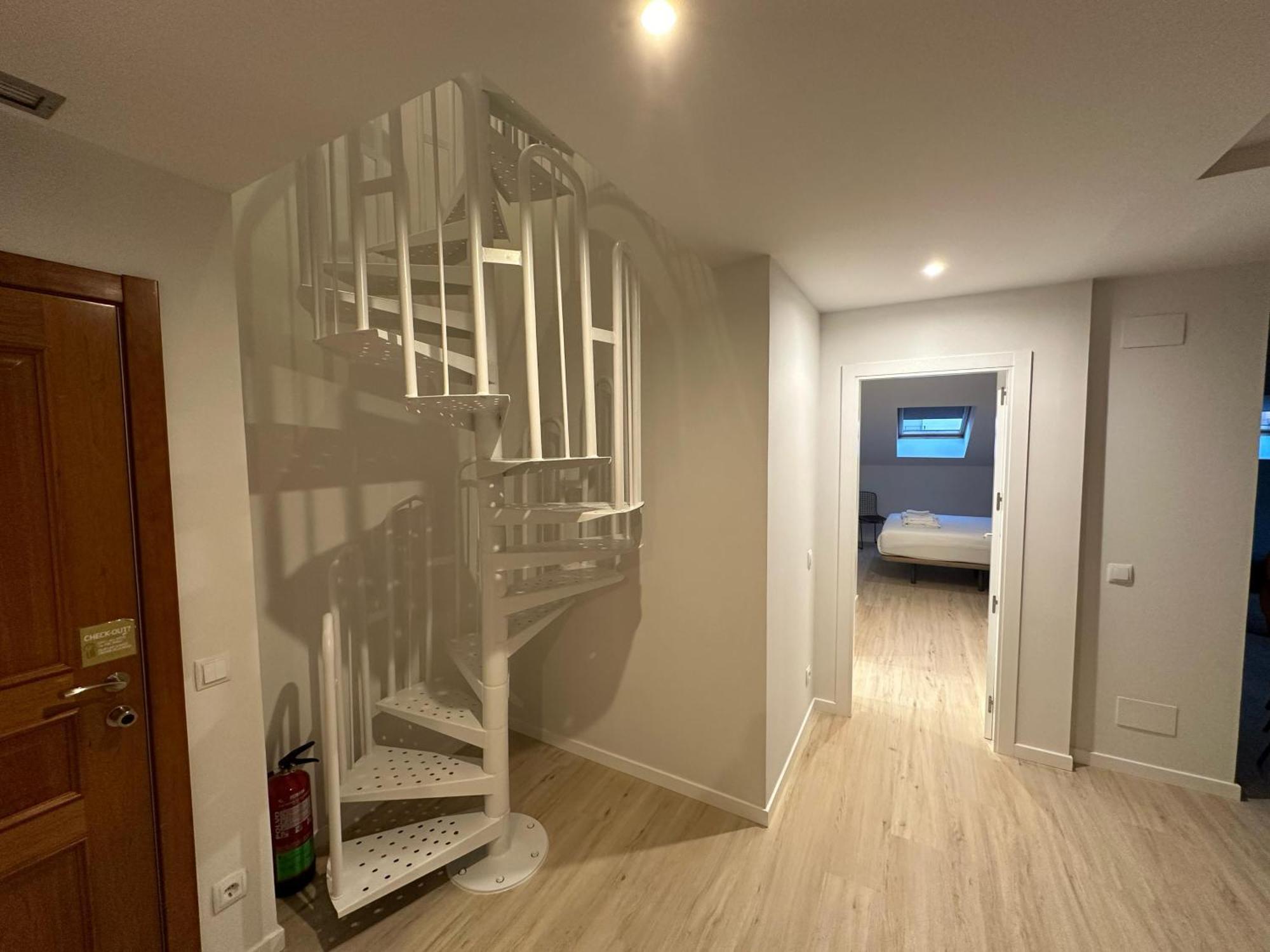 Apartment In Chamberi Мадрид Екстериор снимка